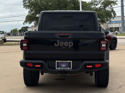 Used 2022 Jeep Gladiator Mojave w/ LED Lighting Group AWD/4WD image 5