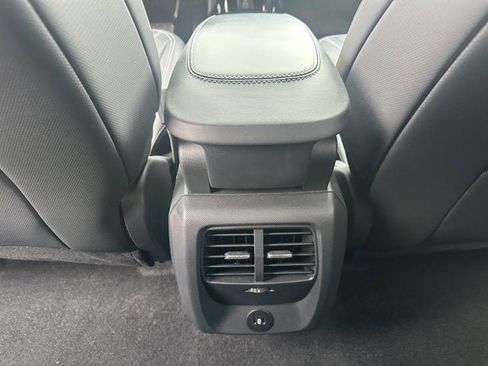 Used 2025 Ford Mustang Mach-E Premium image 12