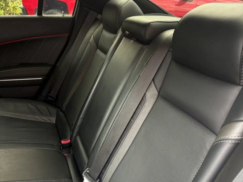 Used 2018 Dodge Charger R/T RWD image 23