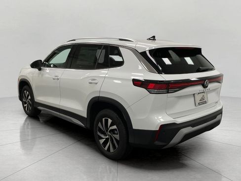 New 2025 Volkswagen Tiguan S image 6