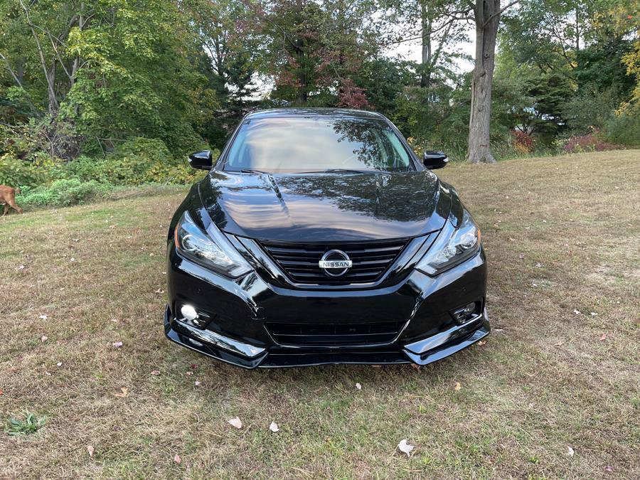 Used 2016 Nissan Altima 3.5 SL w/ 3.5 Technology Package FWD image 20