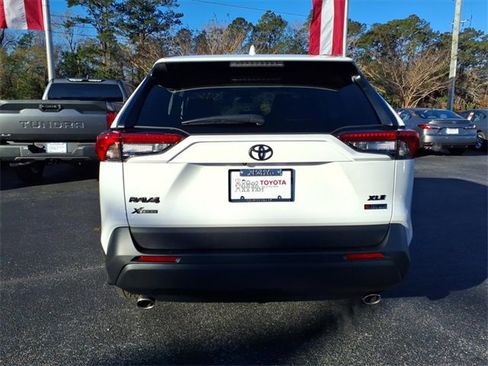 New 2025 Toyota RAV4 XLE w/ Convenience Package image 2