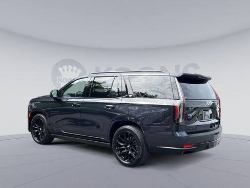 Used 2024 Cadillac Escalade Sport w/ LPO, ONYX Package AWD/4WD image 8