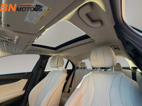 Used 2017 Mercedes-Benz E 300 4MATIC image 24