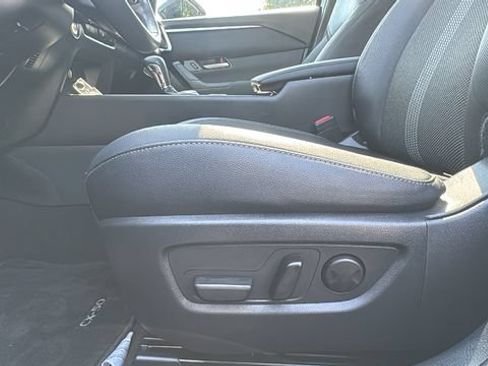 Used 2024 MAZDA CX-50 AWD 2.5 S w/ Cargo Package image 22