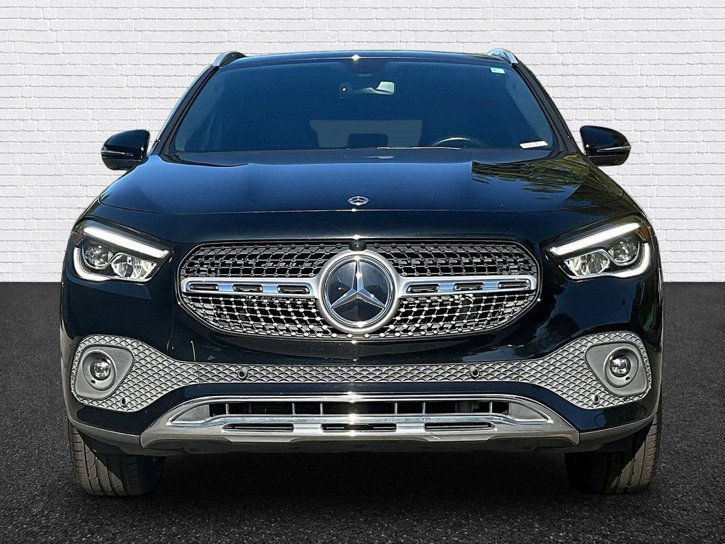 Used 2023 Mercedes-Benz GLA 250 w/ Premium Package image 2
