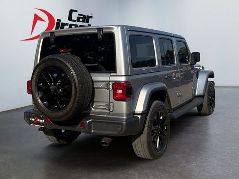 Used 2020 Jeep Wrangler Unlimited Sahara AWD/4WD image 11