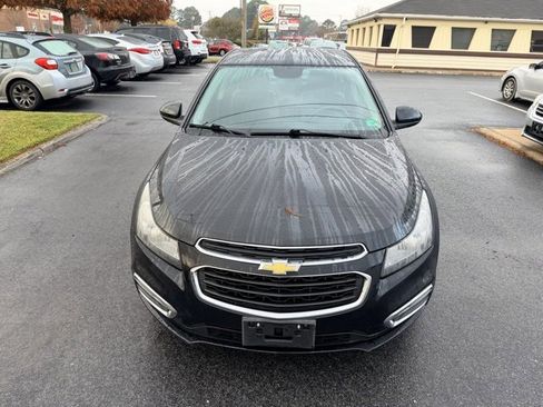 Used 2015 Chevrolet Cruze LT image 8