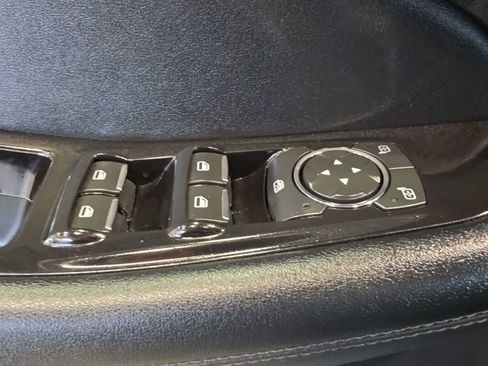 Used 2020 Ford Edge SEL AWD/4WD image 17