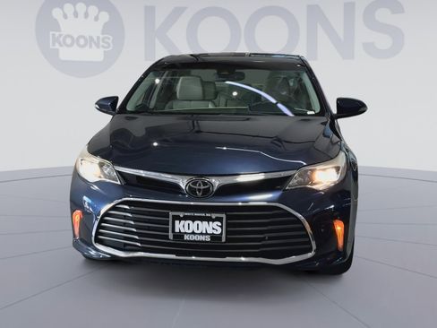 Used 2018 Toyota Avalon XLE image 4