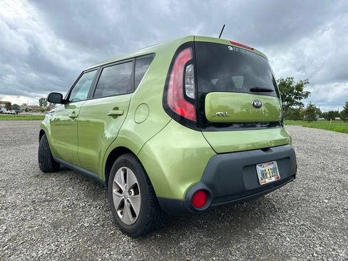 Used 2015 Kia Soul FWD image 7