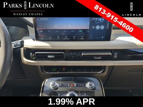 Certified 2023 Lincoln Nautilus FWD w/ Premium Package image 19