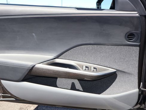 Used 2024 Lucid Air Touring AWD/4WD image 9