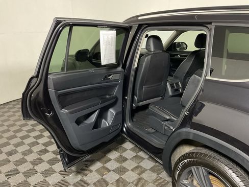 Used 2021 Volkswagen Atlas SE w/ Towing Package AWD/4WD image 30