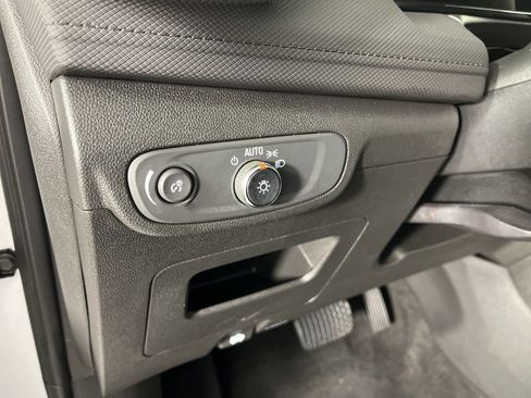 Certified 2025 Chevrolet TrailBlazer LT image 25