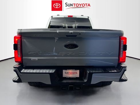 Used 2025 Ford F250 Lariat w/ Lariat Ultimate Package AWD/4WD image 5