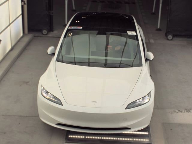 Used 2025 Tesla Model 3 Long Range RWD image 9
