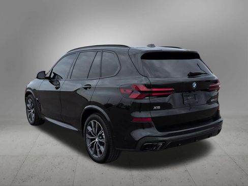 Used 2025 BMW X5 M60i w/ Climate Comfort Package AWD/4WD image 4