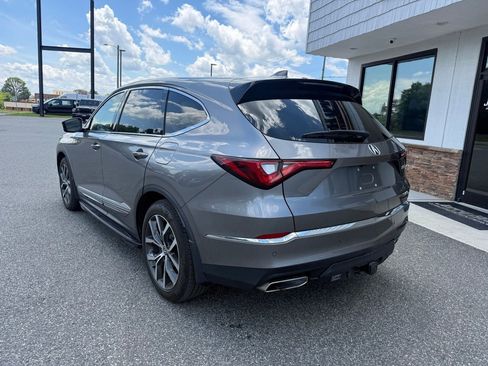 Used 2022 Acura MDX SH-AWD w/ Technology Package image 6