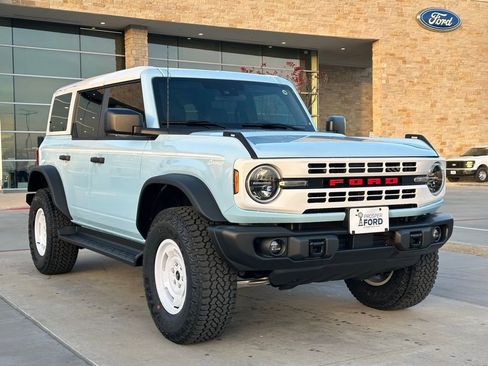 New 2025 Ford Bronco Heritage Edition image 44