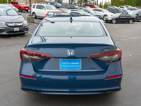 New 2026 Honda Civic Sport Touring image 7