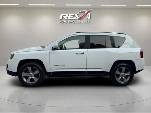 Used 2016 Jeep Compass High Altitude image 35