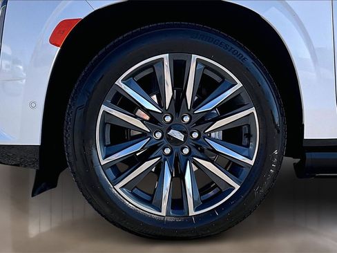 Used 2024 Cadillac Escalade Sport w/ Touring Package image 8