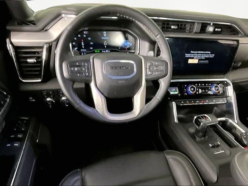 Certified 2025 GMC Sierra 1500 Denali w/ Denali Reserve Package image 8