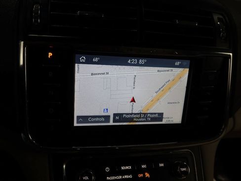 Used 2020 Lincoln Continental Reserve FWD image 19