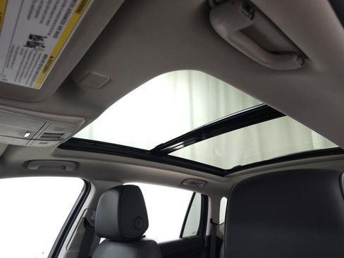 Used 2019 Buick Envision Essence image 14