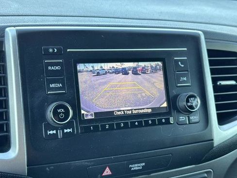 Used 2020 Honda Passport Sport image 16