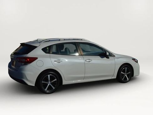 Used 2019 Subaru Impreza 2.0i Premium image 9