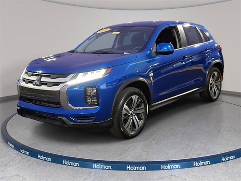 Used 2021 Mitsubishi Outlander Sport ES image 1