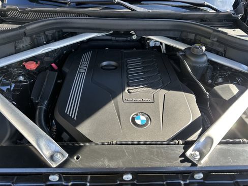 Used 2019 BMW X5 xDrive40i w/ Premium Package 2 image 9