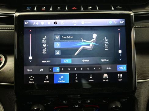 Used 2022 Jeep Grand Cherokee Limited 4xe w/ Luxury Tech Group II image 20