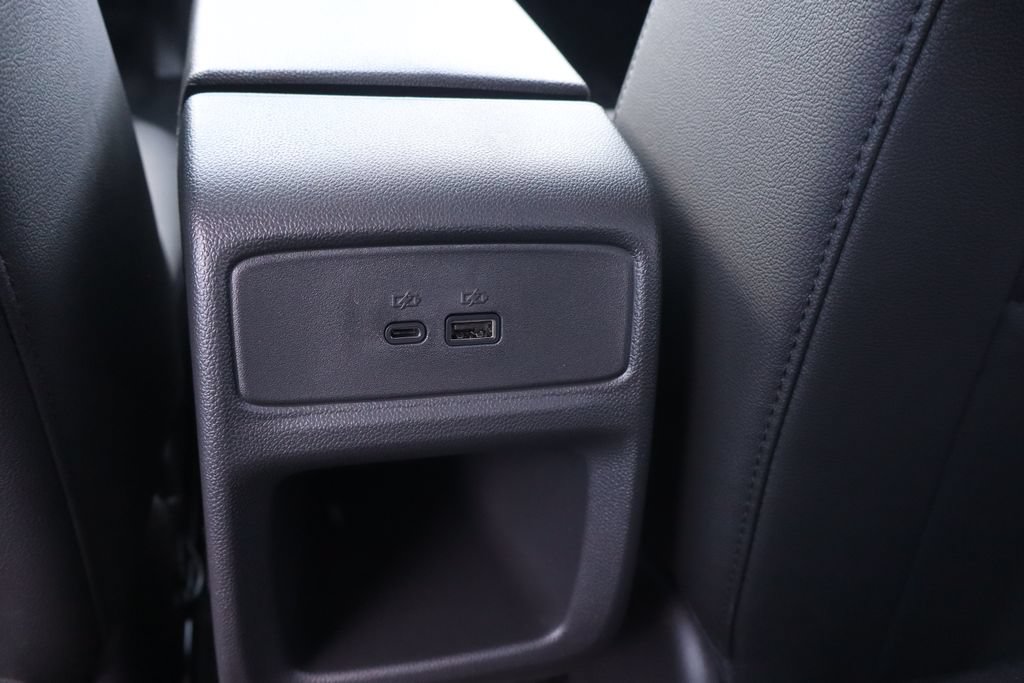 New 2026 Chevrolet Trax ACTIV w/ Sunroof Package FWD image 23