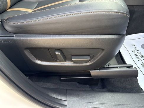 Certified 2025 MAZDA CX-70 Plug-In Hybrid w/ Premium Plus image 17