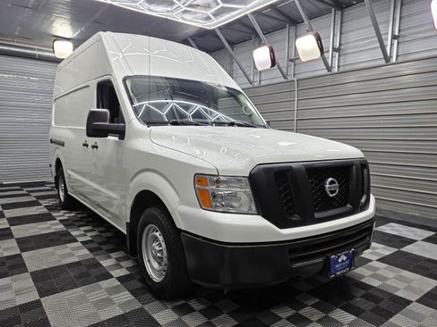 Used 2021 Nissan NV 2500 S RWD image 4