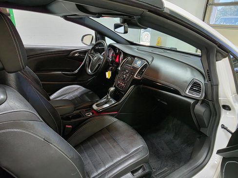 Used 2019 Buick Cascada Premium FWD image 24