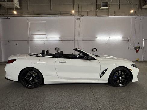 Used 2023 BMW M850i xDrive Convertible w/ Driving Assistance Package image 7