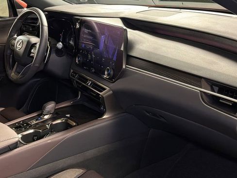 Certified 2024 Lexus RX 350 AWD image 10