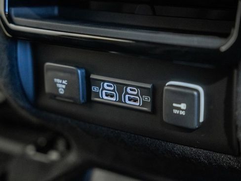 New 2026 Jeep Grand Wagoneer L 4WD image 40