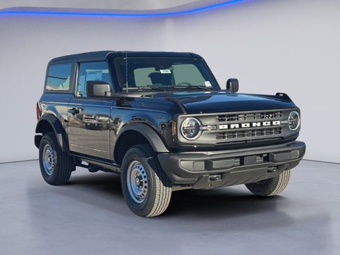 New 2025 Ford Bronco 2-Door AWD/4WD image 8