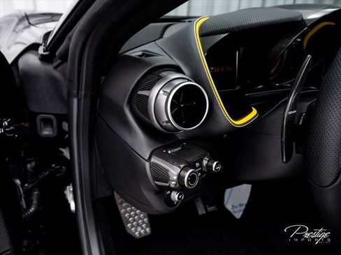 Used 2022 Ferrari 812 GTS RWD image 38