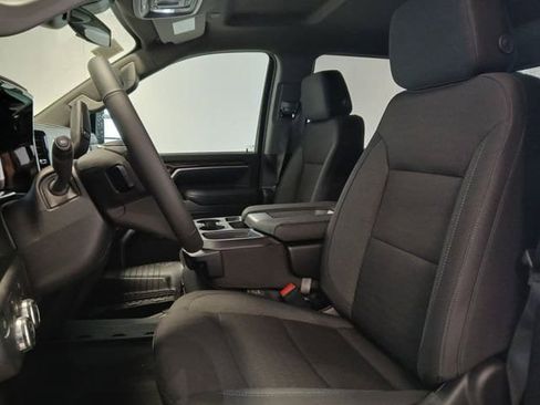 New 2026 GMC Sierra 2500 SLE AWD/4WD image 12