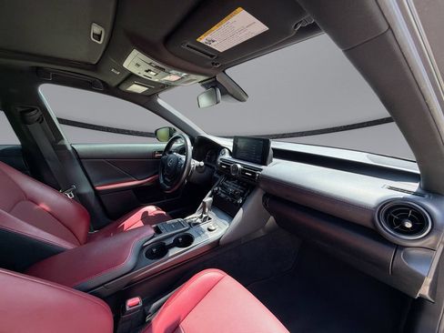 Used 2024 Lexus IS 300 F Sport RWD image 15
