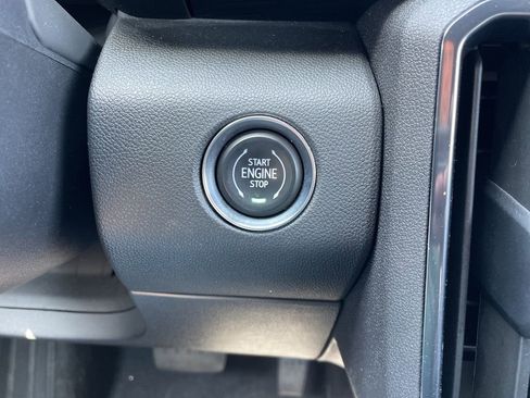 Used 2025 GMC Acadia AT4 w/ LPO, Floor Liner Package AWD/4WD image 23
