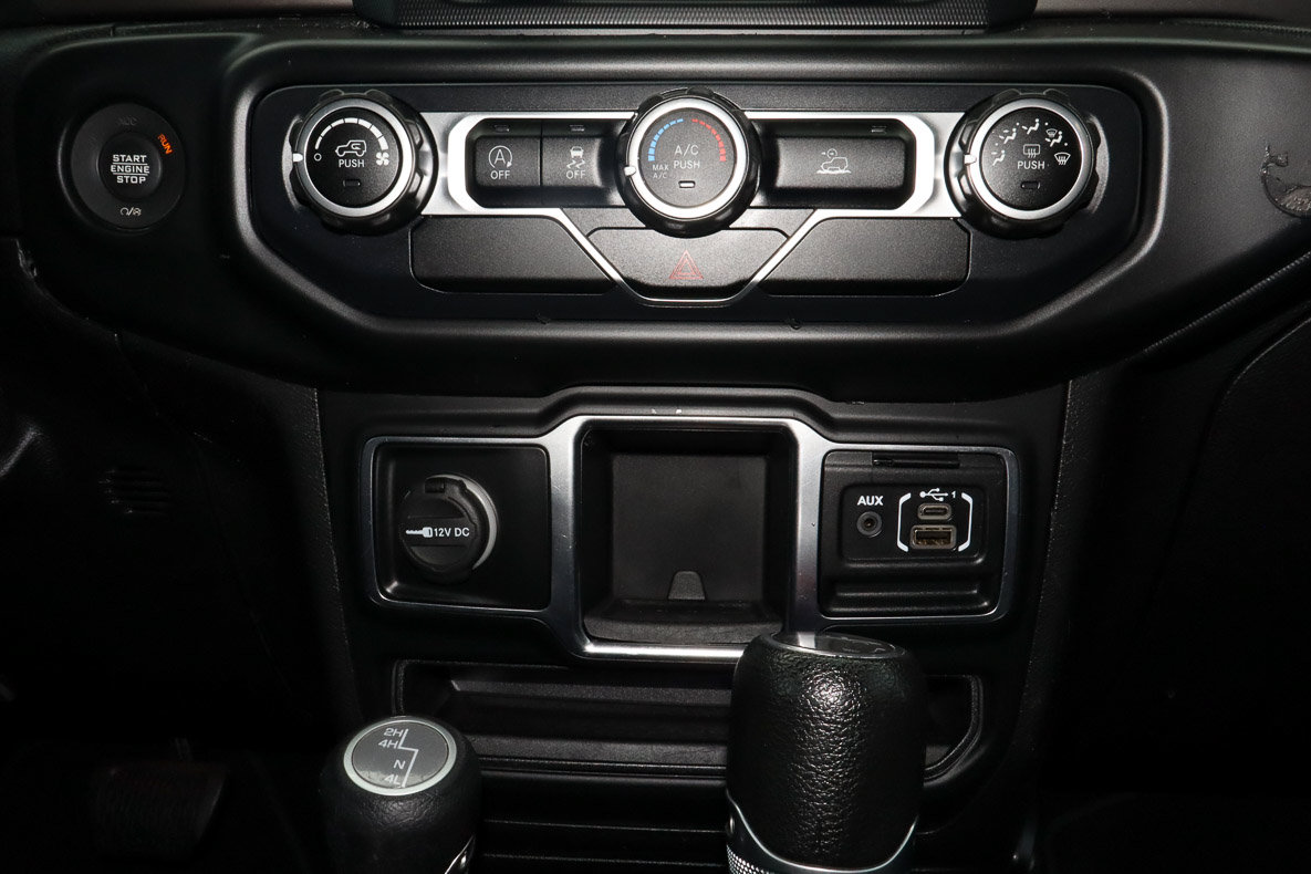 Used 2020 Jeep Gladiator Sport AWD/4WD image 10