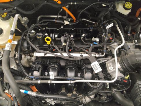 Used 2021 Ford Escape SEL image 30