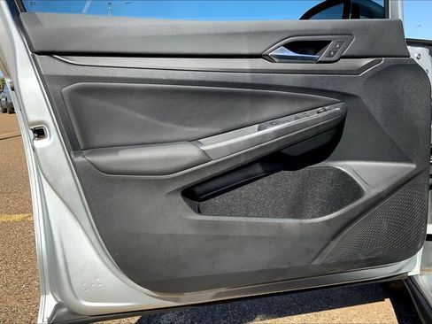 Used 2024 Volkswagen GTI SE image 41